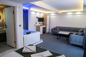 Safir Suit Otel