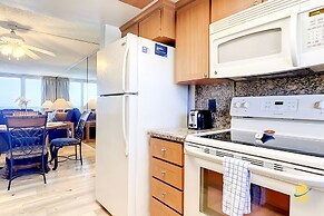 Oceania Beach Club Beachfront Condos