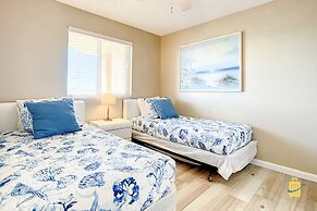 Oceania Beach Club Beachfront Condos