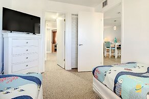 Oceania Beach Club Beachfront Condos