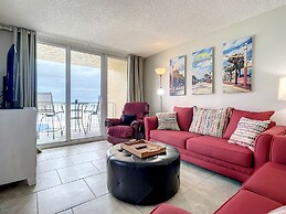 Oceania Beach Club Beachfront Condos