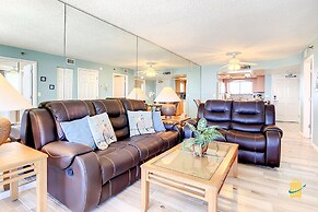 Oceania Beach Club Beachfront Condos