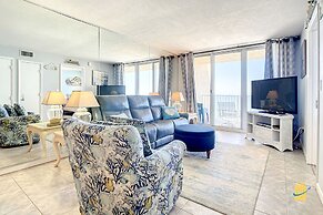 Oceania Beach Club Beachfront Condos