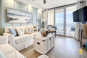 Oceania Beach Club Beachfront Condos