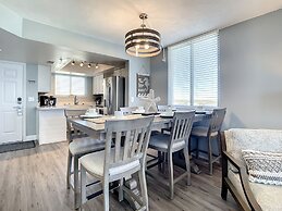 Oceania Beach Club Beachfront Condos