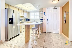 Oceania Beach Club Beachfront Condos