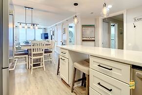 Oceania Beach Club Beachfront Condos