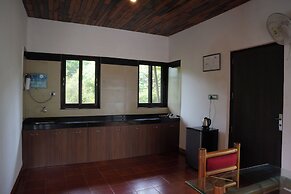 Forest Escapes Koyna