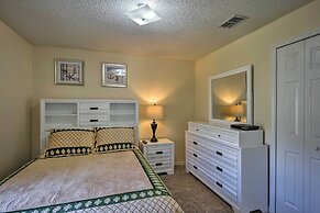 Cozy Nook Villa w/ Pool: 10 Mi to Park Entrance!