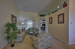 Cozy Nook Villa w/ Pool: 10 Mi to Park Entrance!