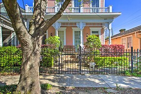 Historic Townhome - 2 Mi to French Quarter!
