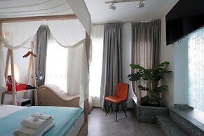 69 Boutique by Minova