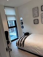 Exquisite 2-bed Apartment in Central London