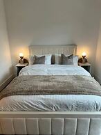 Exquisite 2-bed Apartment in Central London