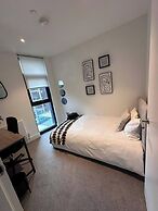 Exquisite 2-bed Apartment in Central London