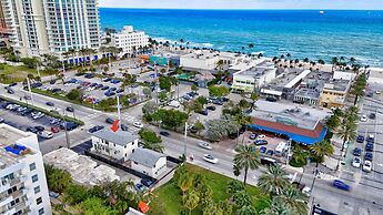 Lux Villa 3br 2ba Steps to Beach