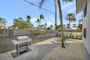 Lux Villa 3br 2ba Steps to Beach