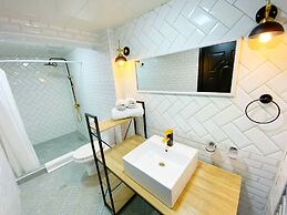 Orange Kutaisi Hotel