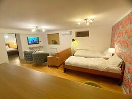 Orange Kutaisi Hotel