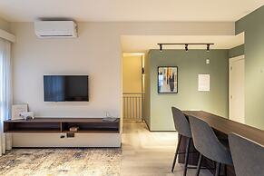 Iconyc House of Charlie