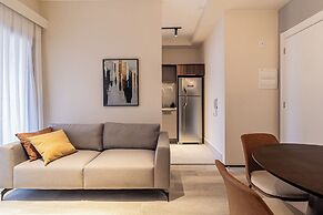 Iconyc House of Charlie