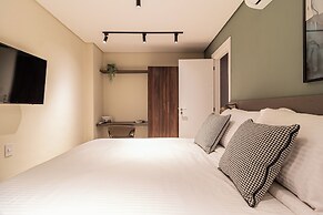 Iconyc House of Charlie