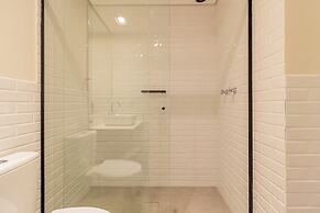 Iconyc House of Charlie