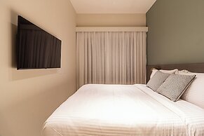 Iconyc House of Charlie