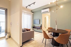 Iconyc House of Charlie