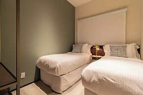 Iconyc House of Charlie