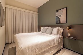 Iconyc House of Charlie