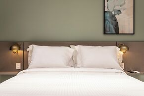 Iconyc House of Charlie