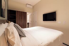 Iconyc House of Charlie