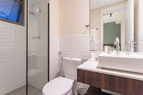 Iconyc House of Charlie