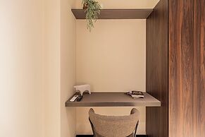 Iconyc House of Charlie