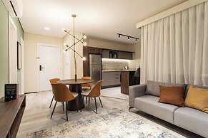 Iconyc House of Charlie