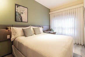 Iconyc House of Charlie