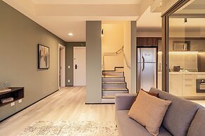 Iconyc House of Charlie