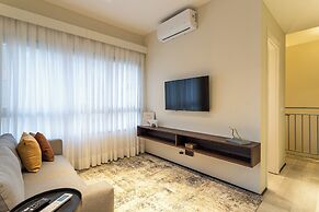 Iconyc House of Charlie