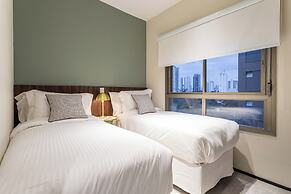 Iconyc House of Charlie