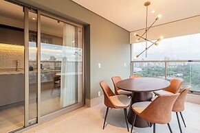 Iconyc House of Charlie