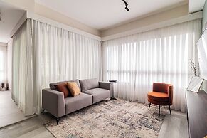 Iconyc House of Charlie