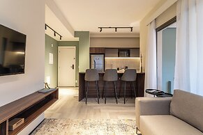 Iconyc House of Charlie