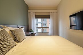 Iconyc House of Charlie