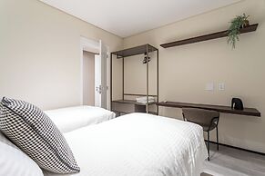 Iconyc House of Charlie