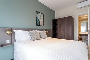 Iconyc House of Charlie