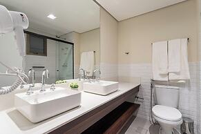 Iconyc House of Charlie