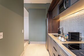 Iconyc House of Charlie