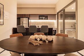 Iconyc House of Charlie