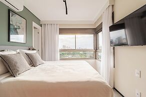 Iconyc House of Charlie